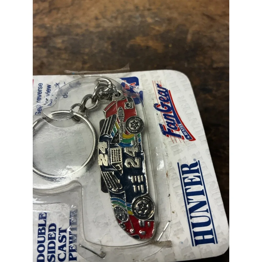 NASCAR Jeff Gordon #24 Pewter‎ Enamel Race Car Keychain FanGear